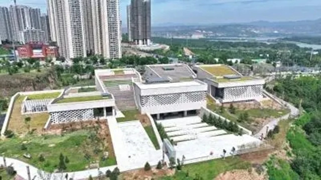 三門峽廟底溝博物館設(shè)計占地94.87畝，建筑面積約19870平方米