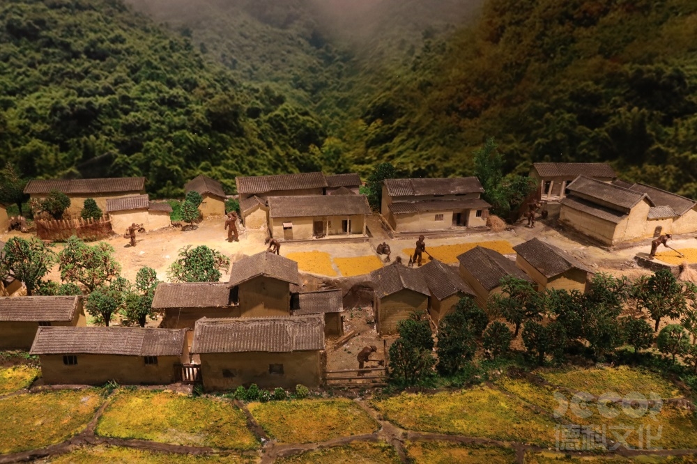 地方博物館設(shè)計(jì)中如何考慮可持續(xù)發(fā)展和資源利用的要求？